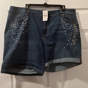 Rhinestone and Pearl medium wash denim shorts!